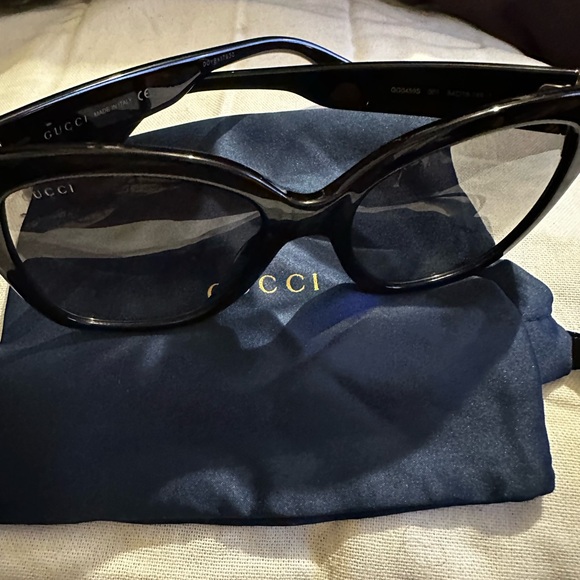 Meet your Posher, Leoni - Picture 7 of 11